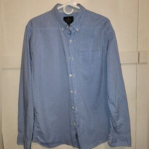 Preowned American Eagle Outfitters Large blue‎ and white button down